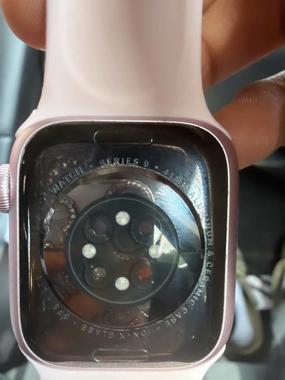Apple Watch - Light Pink Sport Band